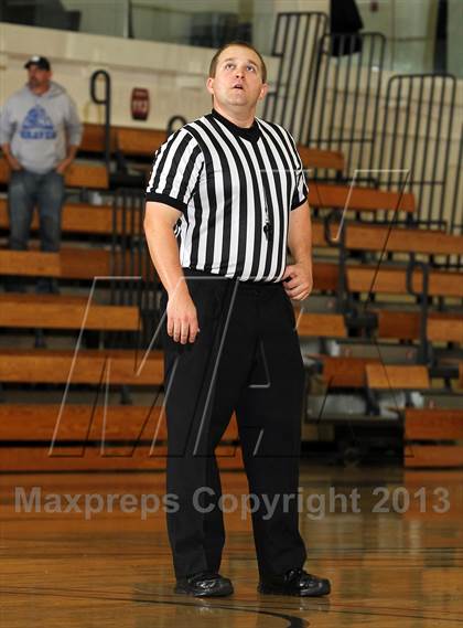 Thumbnail 2 in Flintridge Prep vs Alta Loma (SoCal Shootout) photogallery.