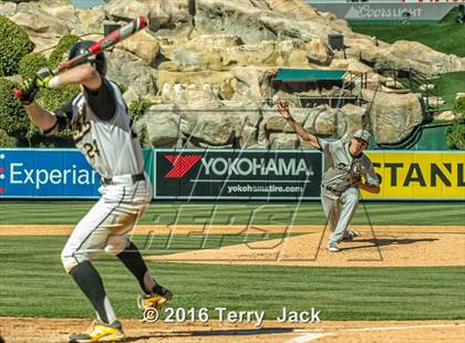 Thumbnail 1 in Canyon @ Foothill  photogallery.