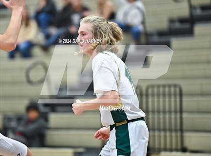 Thumbnail 2 in Columbine vs Bear Creek photogallery.