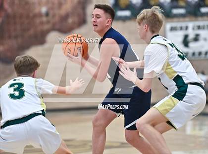 Thumbnail 2 in Columbine vs Bear Creek photogallery.