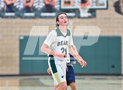 Thumbnail 3 in Columbine vs Bear Creek photogallery.