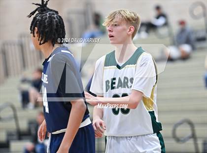 Thumbnail 2 in Columbine vs Bear Creek photogallery.