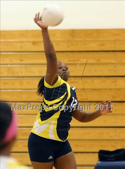 Thumbnail 2 in Woodland @ Inderkum photogallery.