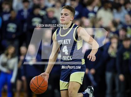 Thumbnail 1 in Stoney Creek vs Adams (Oakland University) photogallery.