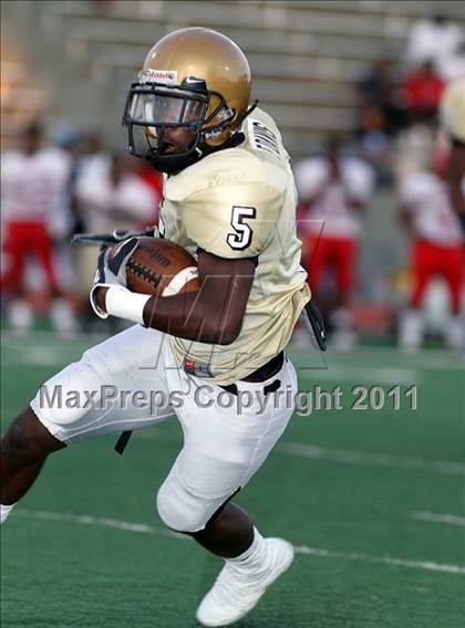 Thumbnail 3 in Carter @ South Oak Cliff photogallery.