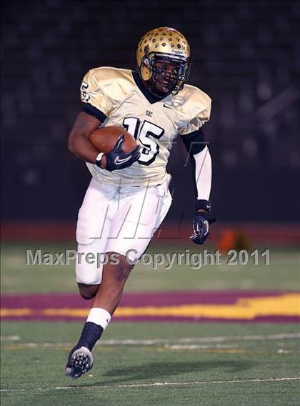 Thumbnail 2 in Carter @ South Oak Cliff photogallery.
