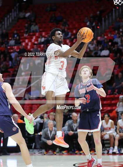 Thumbnail 3 in Woods Cross vs. Murray (UHSAA 5A Semifinal) photogallery.