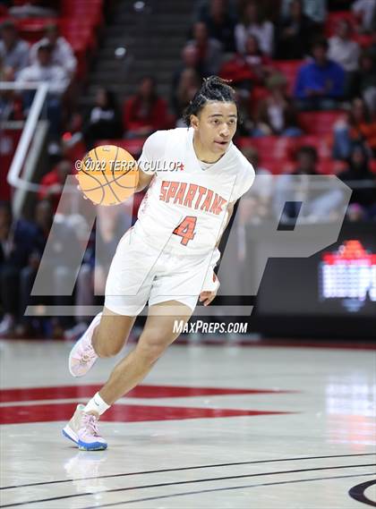 Thumbnail 3 in Woods Cross vs. Murray (UHSAA 5A Semifinal) photogallery.