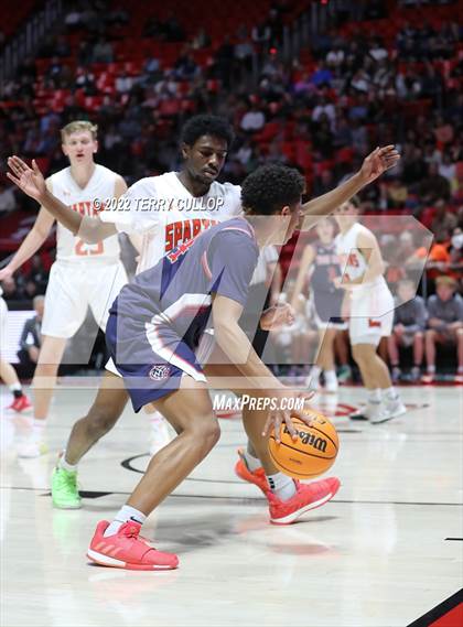 Thumbnail 1 in Woods Cross vs. Murray (UHSAA 5A Semifinal) photogallery.