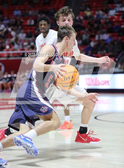 Thumbnail 2 in Woods Cross vs. Murray (UHSAA 5A Semifinal) photogallery.