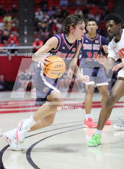 Thumbnail 1 in Woods Cross vs. Murray (UHSAA 5A Semifinal) photogallery.