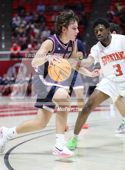 Thumbnail 2 in Woods Cross vs. Murray (UHSAA 5A Semifinal) photogallery.