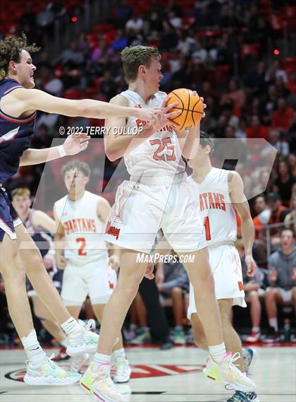 Thumbnail 1 in Woods Cross vs. Murray (UHSAA 5A Semifinal) photogallery.
