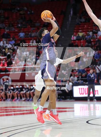 Thumbnail 1 in Woods Cross vs. Murray (UHSAA 5A Semifinal) photogallery.