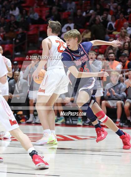 Thumbnail 1 in Woods Cross vs. Murray (UHSAA 5A Semifinal) photogallery.