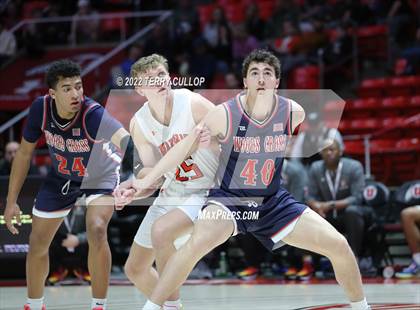 Thumbnail 2 in Woods Cross vs. Murray (UHSAA 5A Semifinal) photogallery.
