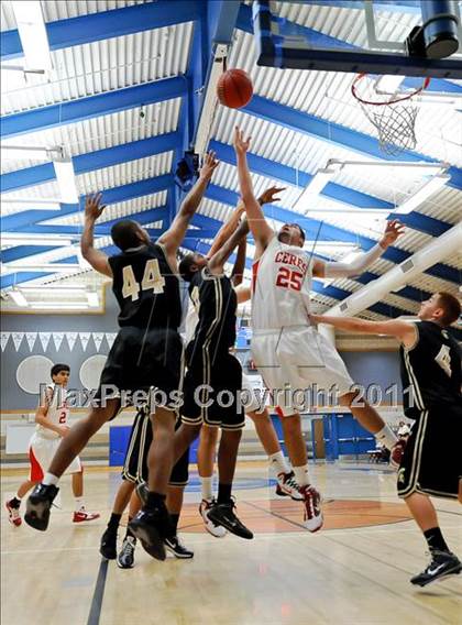 Thumbnail 2 in Ceres vs Lathrop (Rocklin Holiday Tournament) photogallery.