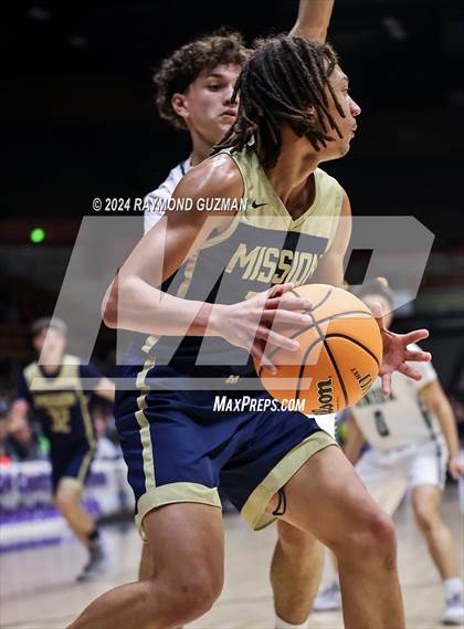Thumbnail 1 in CIFCS (D-2 Section Championship) Dinuba vs. Mission College Prep photogallery.