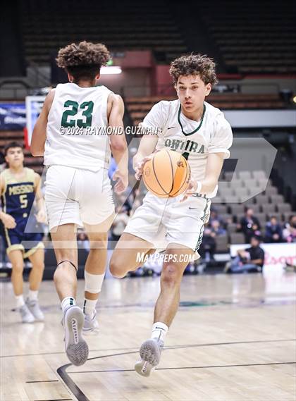 Thumbnail 3 in CIFCS (D-2 Section Championship) Dinuba vs. Mission College Prep photogallery.