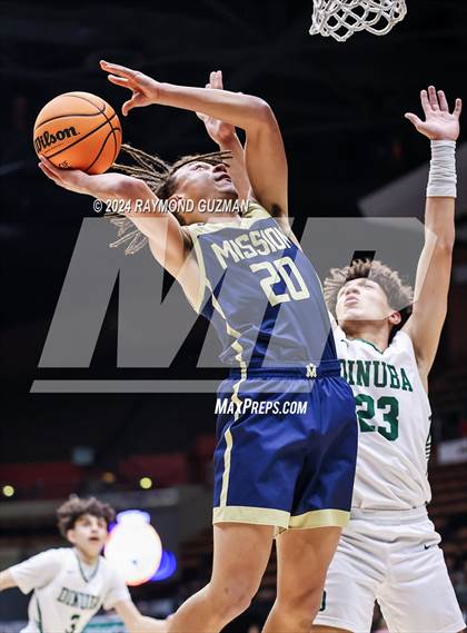Thumbnail 2 in CIFCS (D-2 Section Championship) Dinuba vs. Mission College Prep photogallery.