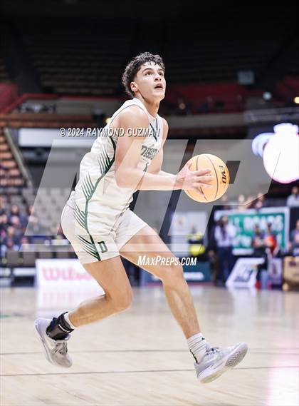 Thumbnail 3 in CIFCS (D-2 Section Championship) Dinuba vs. Mission College Prep photogallery.