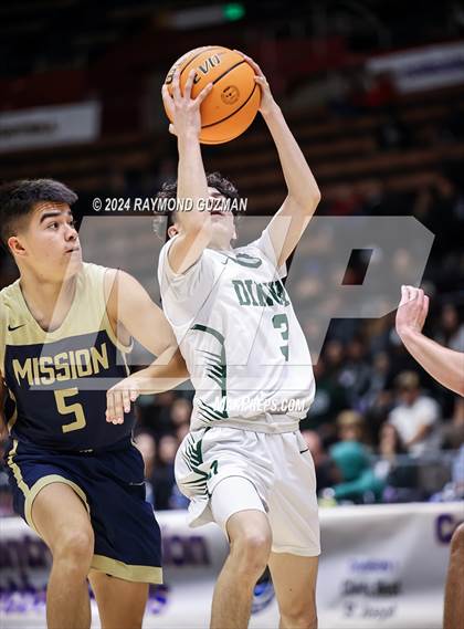Thumbnail 2 in CIFCS (D-2 Section Championship) Dinuba vs. Mission College Prep photogallery.