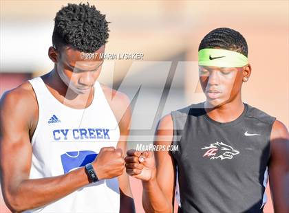 Thumbnail 2 in UIL 17-6A Boys District Championship photogallery.