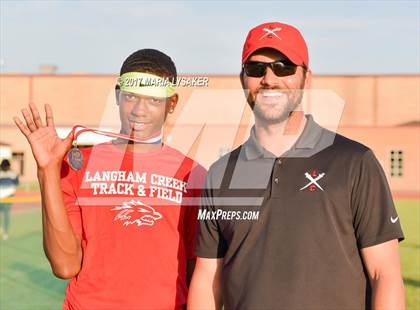 Thumbnail 2 in UIL 17-6A Boys District Championship photogallery.