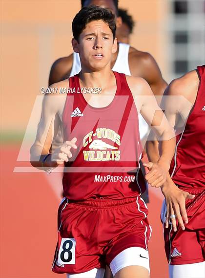 Thumbnail 2 in UIL 17-6A Boys District Championship photogallery.