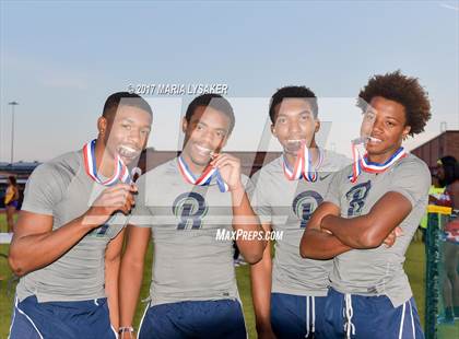 Thumbnail 1 in UIL 17-6A Boys District Championship photogallery.
