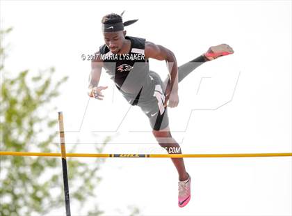 Thumbnail 1 in UIL 17-6A Boys District Championship photogallery.