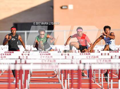 Thumbnail 2 in UIL 17-6A Boys District Championship photogallery.