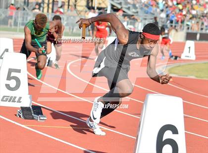 Thumbnail 3 in UIL 17-6A Boys District Championship photogallery.