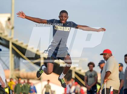 Thumbnail 1 in UIL 17-6A Boys District Championship photogallery.
