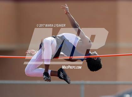 Thumbnail 2 in UIL 17-6A Boys District Championship photogallery.