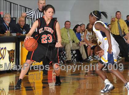 Thumbnail 1 in Mt. Vernon vs. Marion (Best of the Midwest Shootout) photogallery.