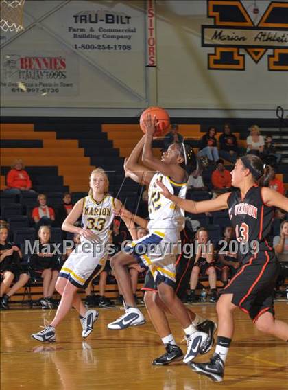 Thumbnail 1 in Mt. Vernon vs. Marion (Best of the Midwest Shootout) photogallery.