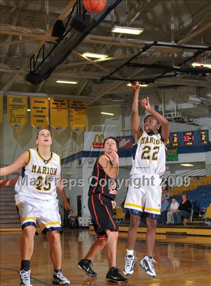 Thumbnail 2 in Mt. Vernon vs. Marion (Best of the Midwest Shootout) photogallery.