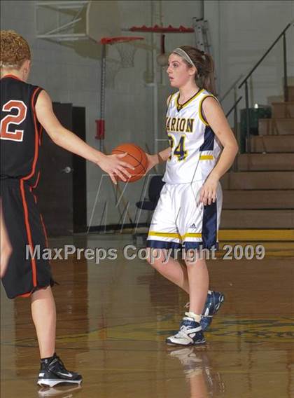 Thumbnail 1 in Mt. Vernon vs. Marion (Best of the Midwest Shootout) photogallery.
