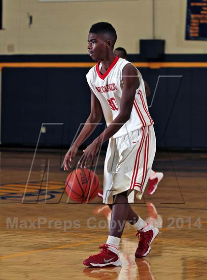 Thumbnail 2 in Grainger vs Carver (Seymour Christmas Classic) photogallery.