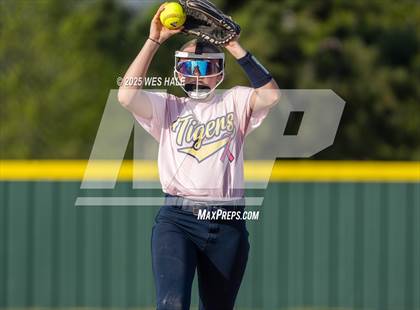 Thumbnail 3 in Collierville @ Arlington photogallery.