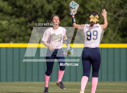Thumbnail 1 in Collierville @ Arlington photogallery.
