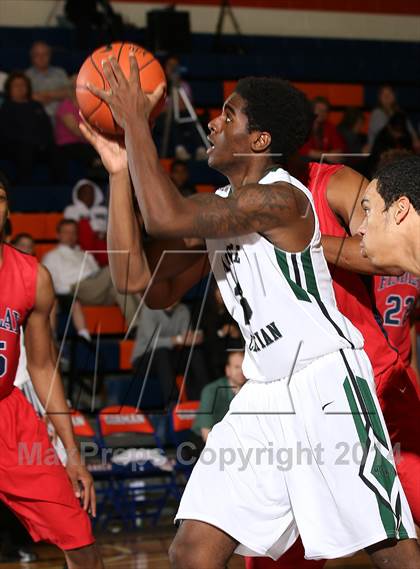 Thumbnail 1 in Findlay Prep vs. Montrose Christian (Tarkanian Classic) photogallery.