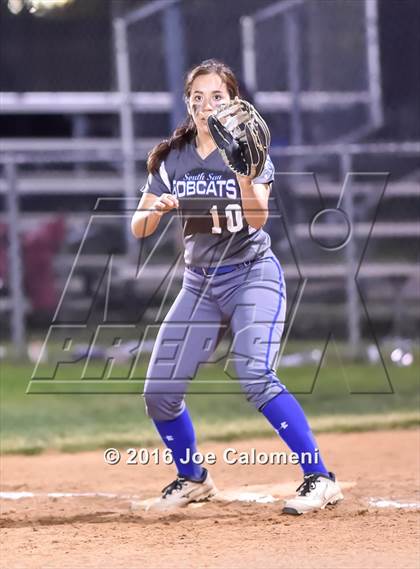 Thumbnail 3 in South San Antonio vs George West (South San Tournament) photogallery.