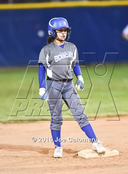 Thumbnail 3 in South San Antonio vs George West (South San Tournament) photogallery.