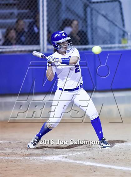 Thumbnail 1 in South San Antonio vs George West (South San Tournament) photogallery.