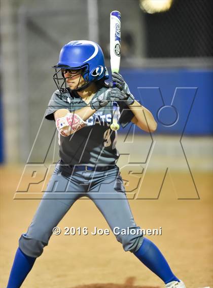 Thumbnail 2 in South San Antonio vs George West (South San Tournament) photogallery.