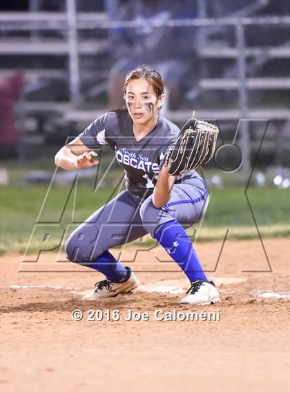 Thumbnail 1 in South San Antonio vs George West (South San Tournament) photogallery.