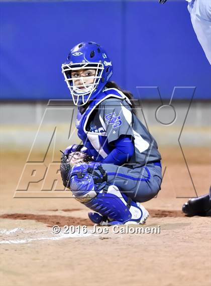 Thumbnail 3 in South San Antonio vs George West (South San Tournament) photogallery.
