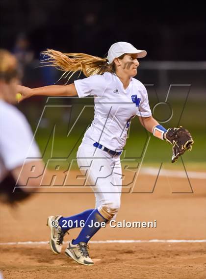 Thumbnail 3 in South San Antonio vs George West (South San Tournament) photogallery.